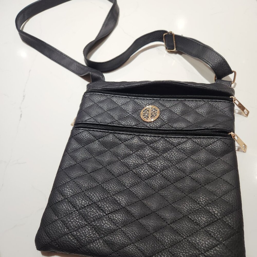 Black Crossbody bag